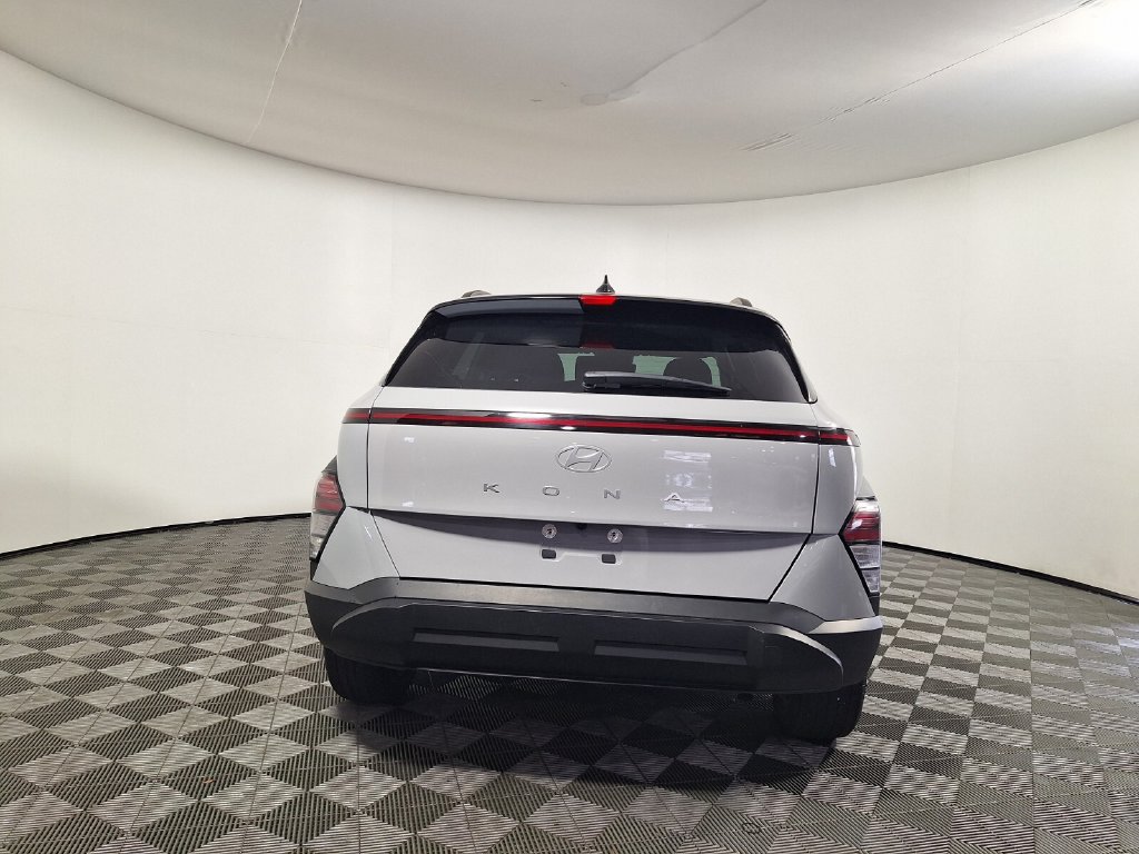 Used 2026 Hyundai Kona SEL Sport FWD image 6