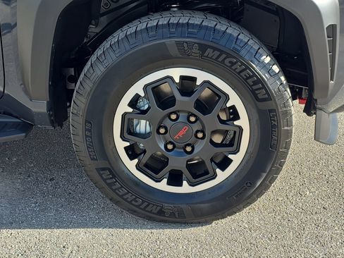 New 2026 Toyota 4Runner TRD Off-Road Premium AWD/4WD image 28