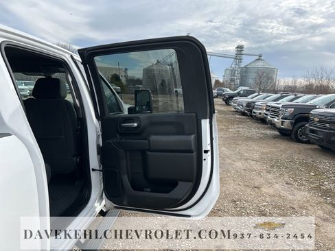 Used 2022 Chevrolet Silverado 3500 LT image 24
