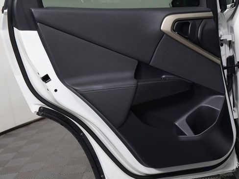 Used 2025 BMW X3 xDrive30i w/ Convenience Package image 13