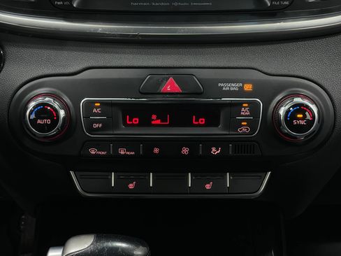Used 2019 Kia Sorento SX FWD image 25