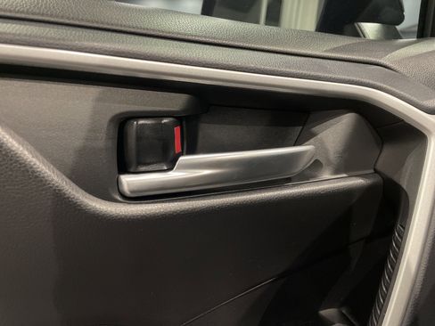 Used 2025 Toyota RAV4 XLE image 15