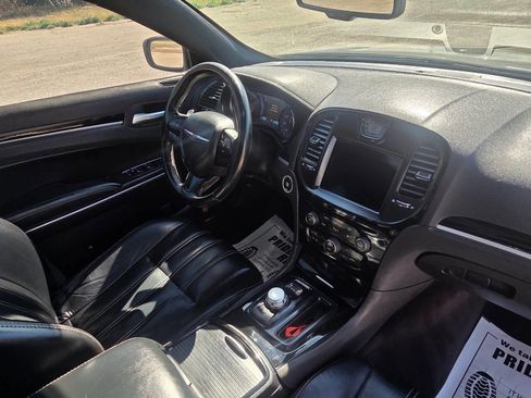 Used 2017 Chrysler 300 S w/ 300S Premium Group image 27