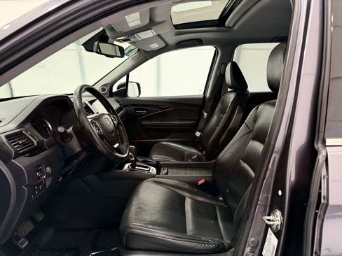 Used 2019 Honda Ridgeline RTL-E image 12