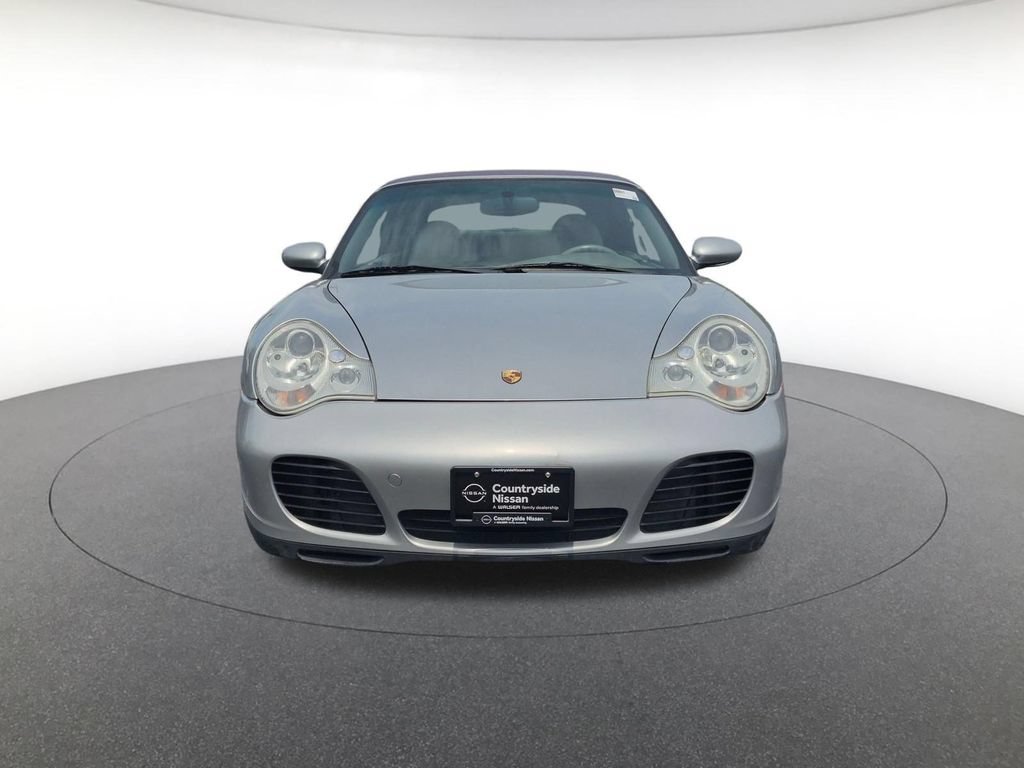Used 2004 Porsche 911 Carrera RWD image 3