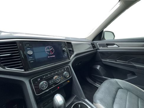Used 2021 Volkswagen Atlas SEL Premium AWD/4WD image 44