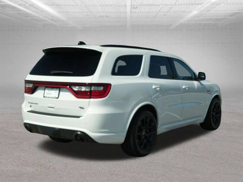Used 2024 Dodge Durango R/T w/ Tow 'N Go Package AWD/4WD image 9