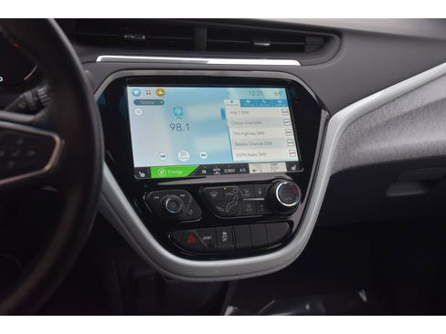 Used 2021 Chevrolet Bolt Premier w/ Infotainment Package image 17