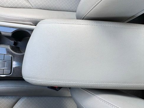 Used 2016 Kia Optima EX image 17