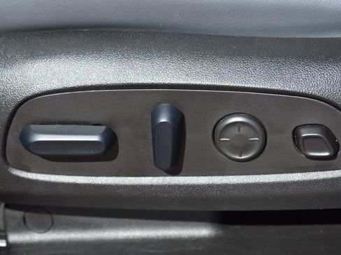 Used 2024 Buick Enclave Premium image 28