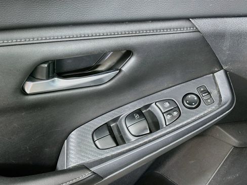 Used 2024 Nissan Sentra SV w/ All-Weather Package FWD image 15