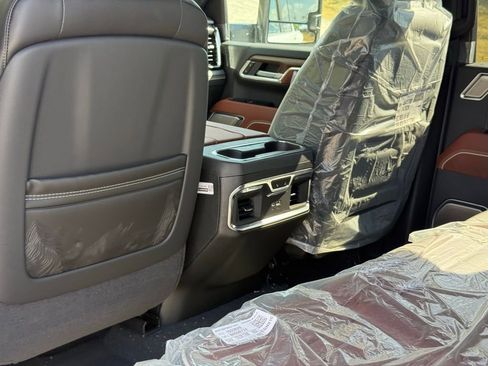 New 2026 GMC Sierra 3500 Denali Ultimate AWD/4WD image 22
