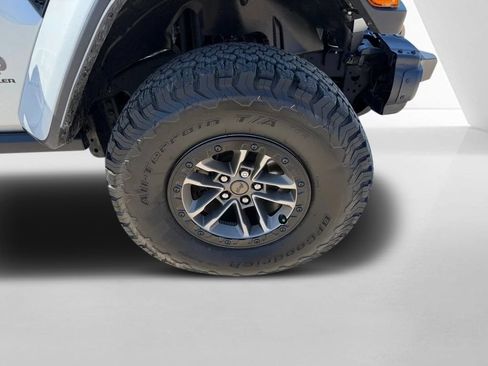 Used 2024 Jeep Wrangler Unlimited Rubicon 392 AWD/4WD image 38