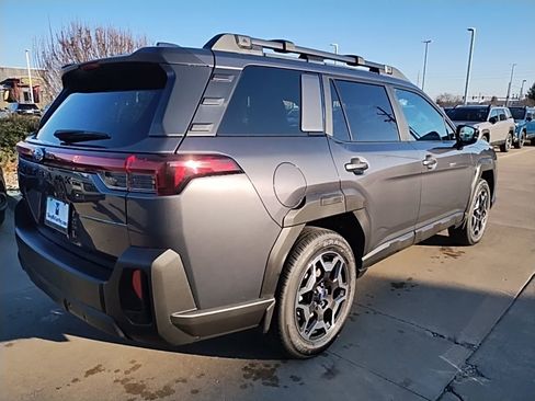 New 2026 Subaru Outback Touring AWD/4WD image 8