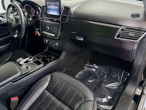 Used 2017 Mercedes-Benz GLE 350 w/ Premium 1 Package image 29