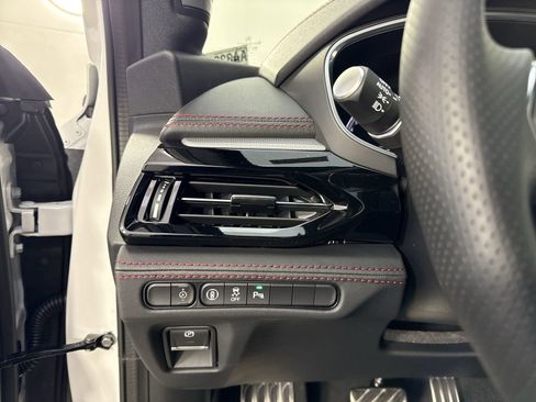 New 2026 Acura MDX A-Spec image 13