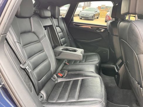 Used 2015 Porsche Macan Turbo image 20