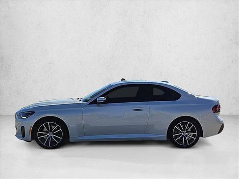Used 2023 BMW 230i Coupe w/ Convenience Package image 9