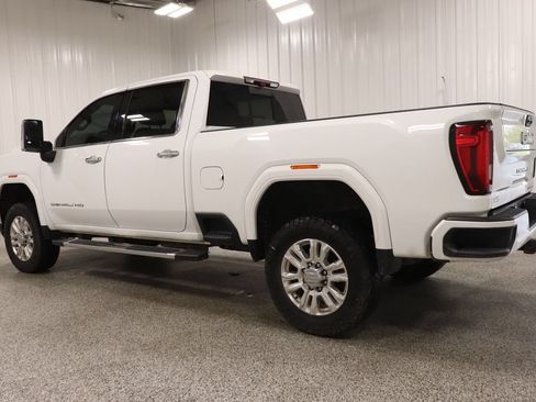 Used 2020 GMC Sierra 2500 Denali w/ Denali Ultimate Package AWD/4WD image 4
