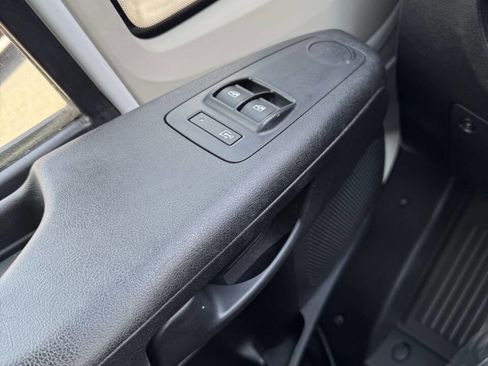 Used 2016 RAM ProMaster 1500 image 18