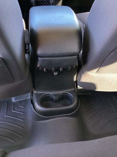Used 2015 Jeep Wrangler Unlimited Sahara w/ Dual Top Group AWD/4WD image 8