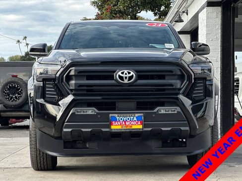 Used 2024 Toyota Tacoma SR5 image 9