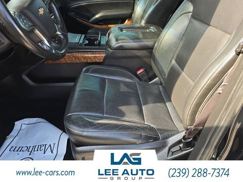 Used 2015 Chevrolet Suburban LTZ image 5
