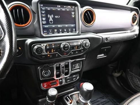 Used 2021 Jeep Gladiator Mojave AWD/4WD image 46