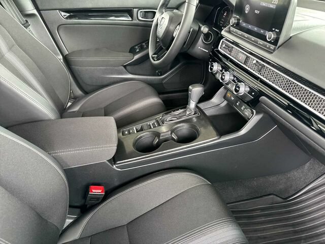 Used 2025 Honda Civic Sport image 16