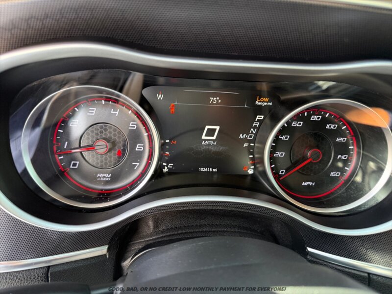 Used 2016 Dodge Charger R/T RWD image 13