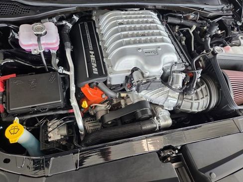 Used 2023 Dodge Challenger SRT Hellcat RWD image 16