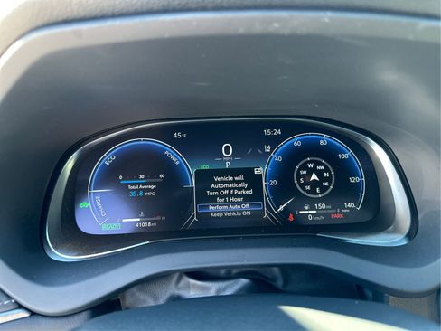 Used 2023 Toyota Venza Limited AWD/4WD image 18