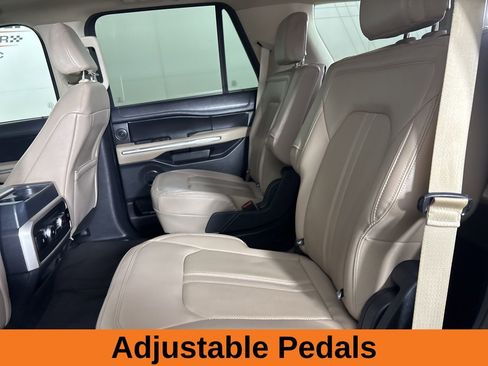 Used 2024 Ford Expedition Limited image 24