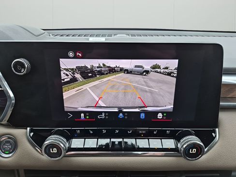 New 2026 GMC Canyon Denali w/ LPO, Denali Black Edition AWD/4WD image 48