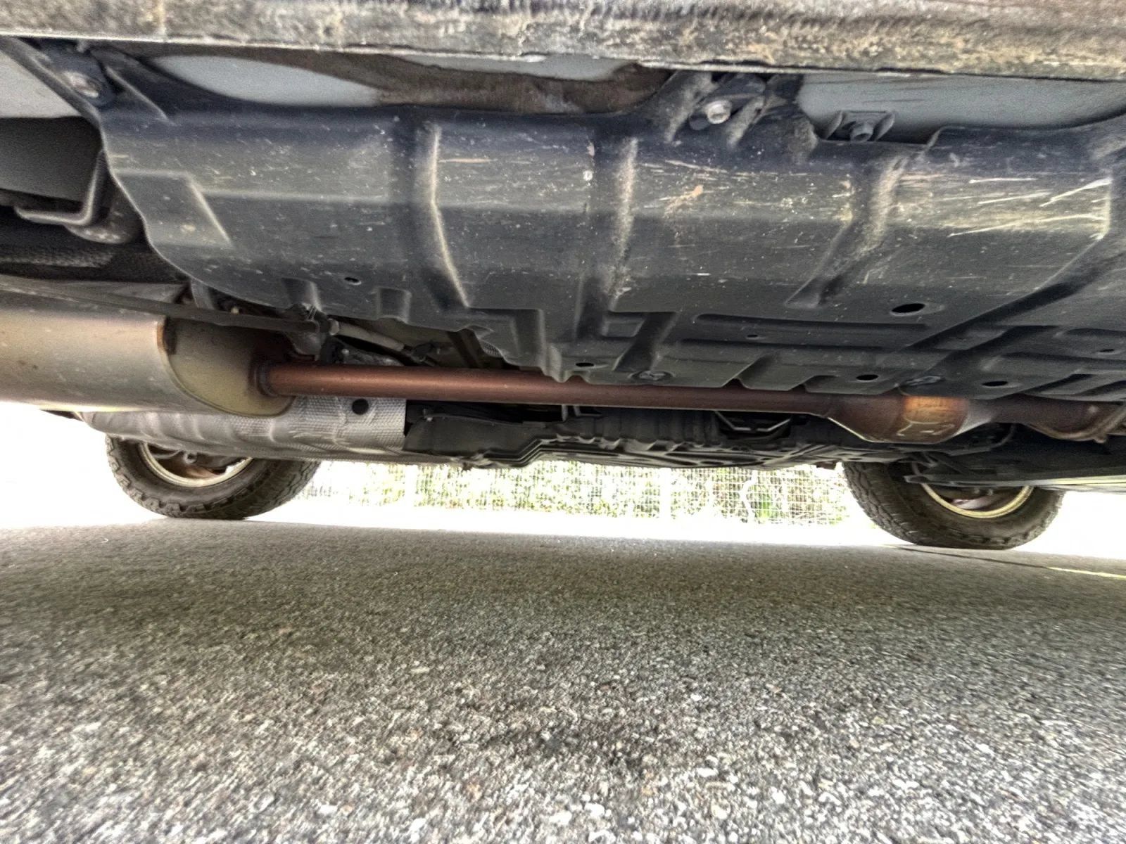 Used 2012 Toyota Highlander FWD w/ Tech Pkg image 24