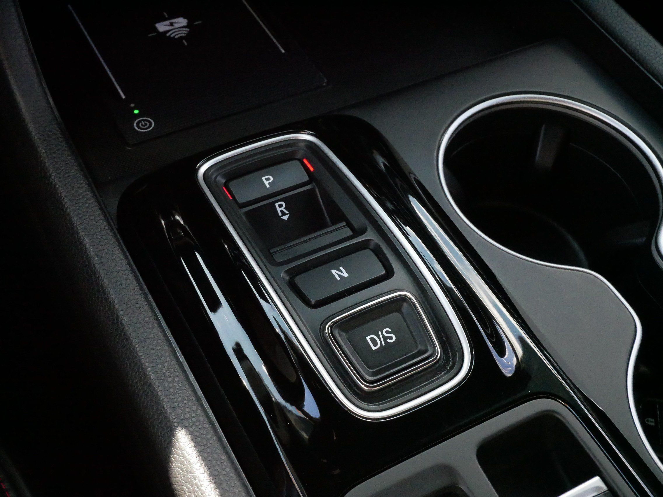 Used 2025 Honda Pilot Black Edition image 24