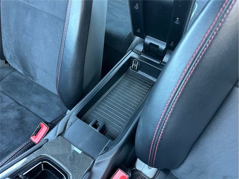 Used 2014 Porsche 911 GT3 w/ Carbon Interior Package RWD image 32