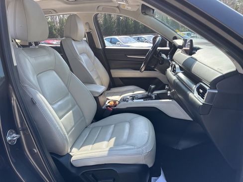 Used 2022 MAZDA CX-5 AWD 2.5 S w/ Premium Package image 8