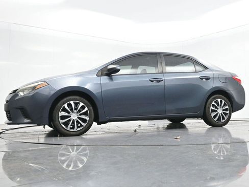 Used 2014 Toyota Corolla LE image 41