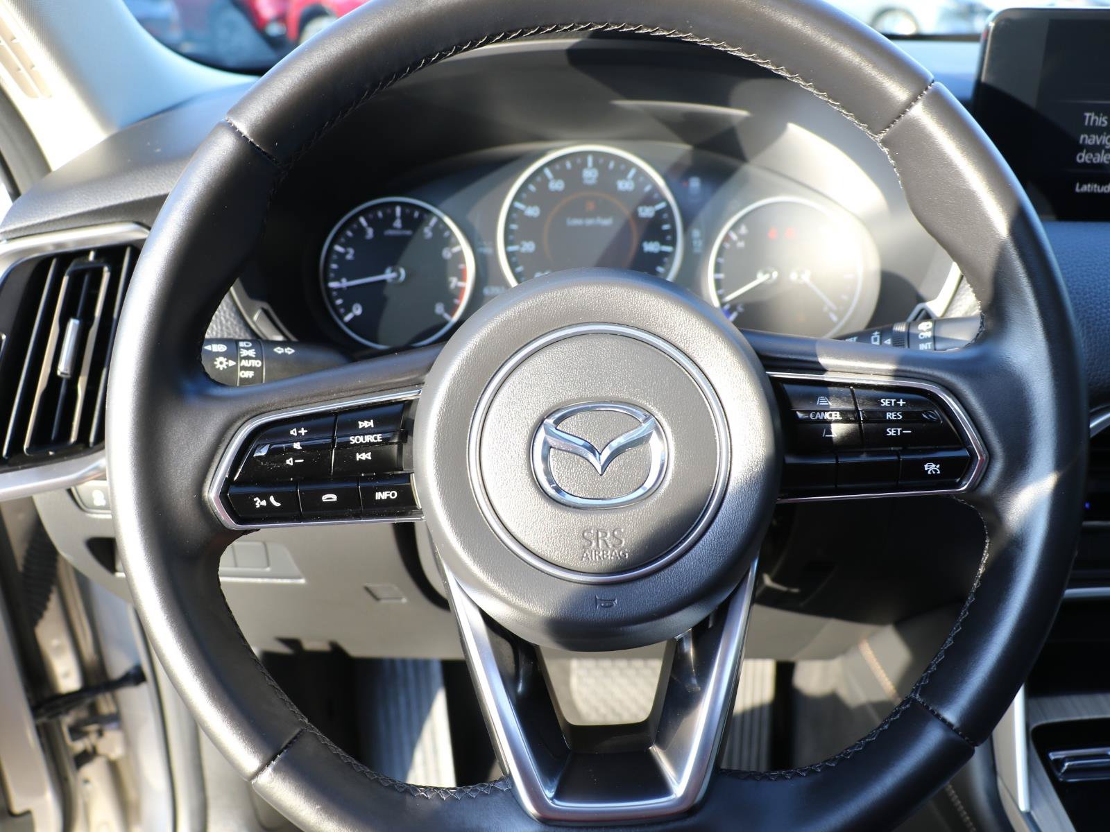 Used 2025 MAZDA CX-90 3.3 Turbo w/ Preferred Package AWD/4WD image 15