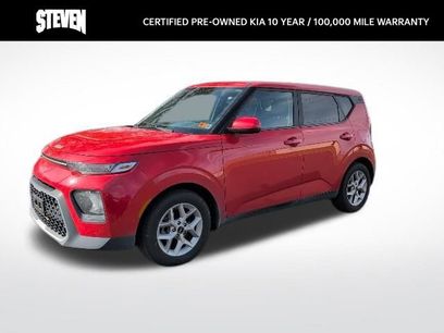 Certified 2022 Kia Soul LX w/ Technology Package