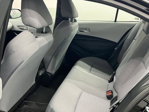 Certified 2025 Toyota Corolla SE image 10