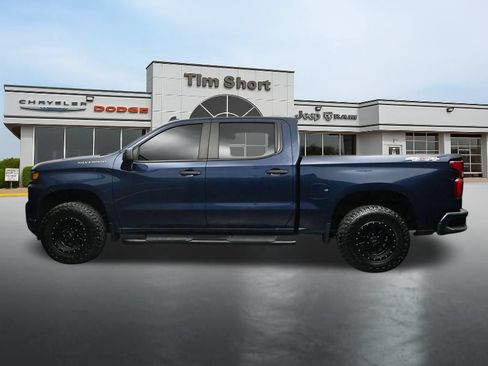 Used 2021 Chevrolet Silverado 1500 Custom w/ LPO, Dark Essentials Package AWD/4WD image 2