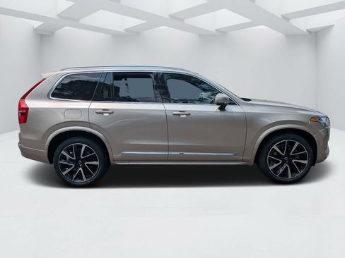 Certified 2023 Volvo XC90 B5 Plus w/ Protection Package Premier AWD/4WD image 2