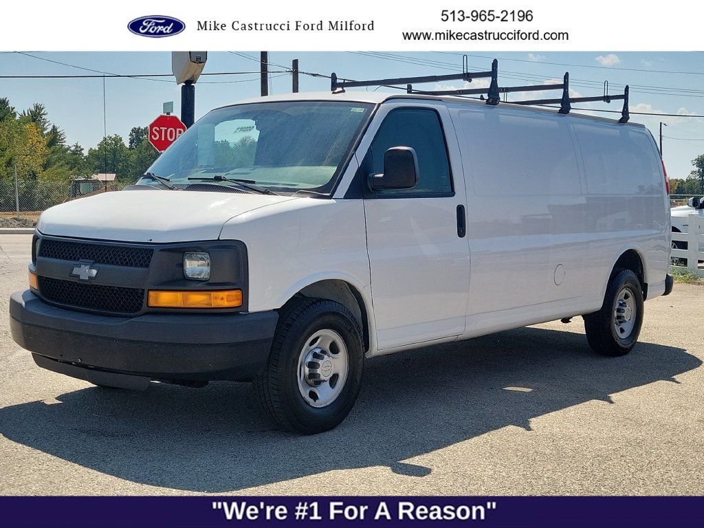 Used 2015 Chevrolet Express 3500 Extended RWD image 1