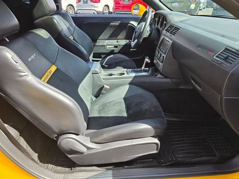 Used 2012 Dodge Challenger SRT8 Yellow Jacket w/ Premium Sound Group image 10