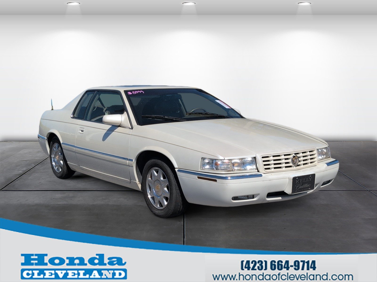 Used 1998 Cadillac Eldorado Touring w/ Safety/Security Pkg FWD image 1