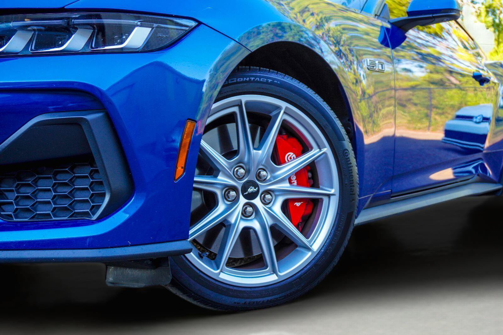Used 2024 Ford Mustang GT Premium RWD image 2