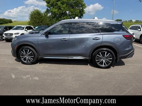 Used 2023 INFINITI QX60 Sensory w/ Vision Package AWD/4WD image 11