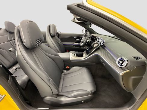 Certified 2026 Mercedes-Benz CLE 300 4MATIC Cabriolet image 18